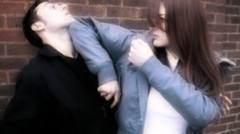 elbow to face2